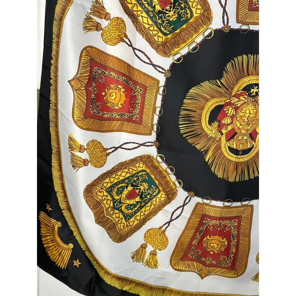 Ladies Scarf 34